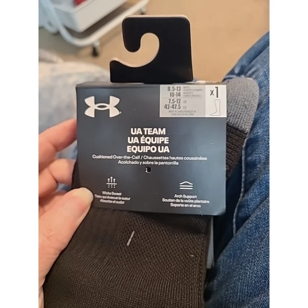 NWT 1 Pack Under Armour ‎ Socks  Men's Shoe Sz 8.5 - 13 Women 10 - 14 Black
